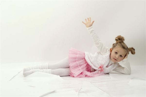 楊嘉誠(chéng)的姓名打分結(jié)果_楊嘉誠(chéng)五行分析