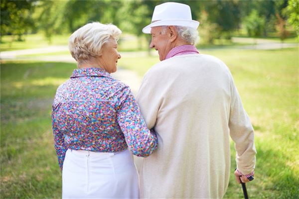 寶寶取名_楚辭取名男孩雞年寶寶