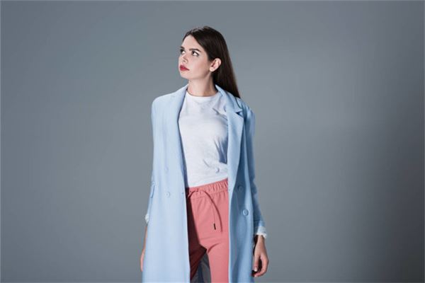 霸氣微信名字女