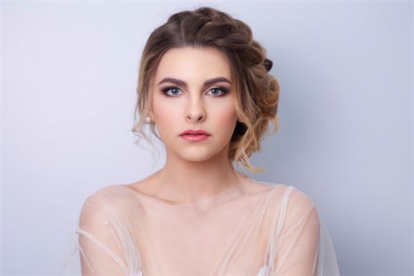 佳晟這個(gè)名字所代表的含義