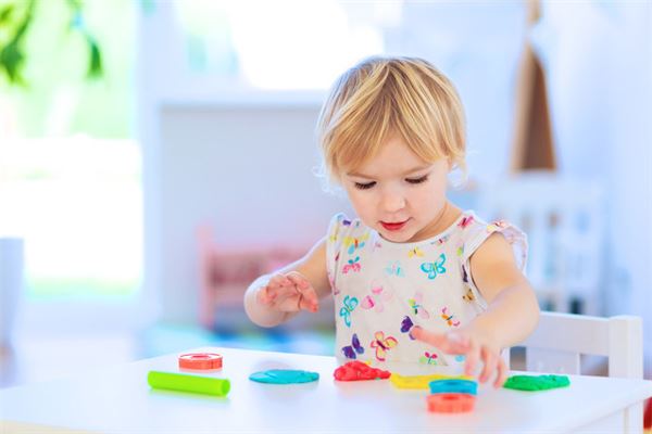 凌顏的姓名打分結果_凌顏五行分析