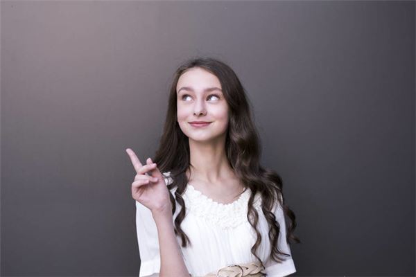 趙笑云的姓名打分結(jié)果_趙笑云五行分析